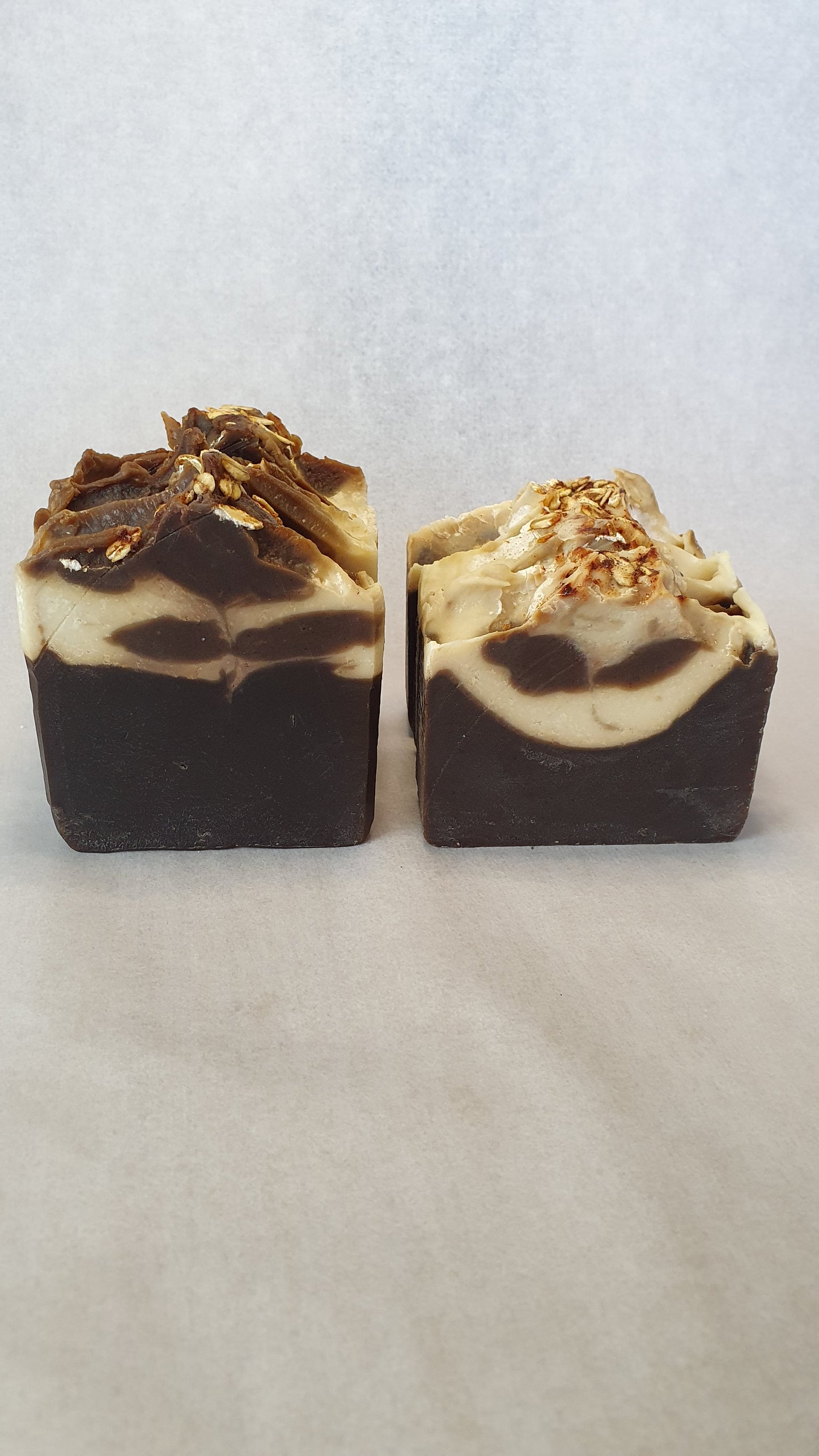 * Sapun natural procesat la rece cu cafea, Ovaz si Martipan, colorat natural, 100g, vegetal by IANA Sense